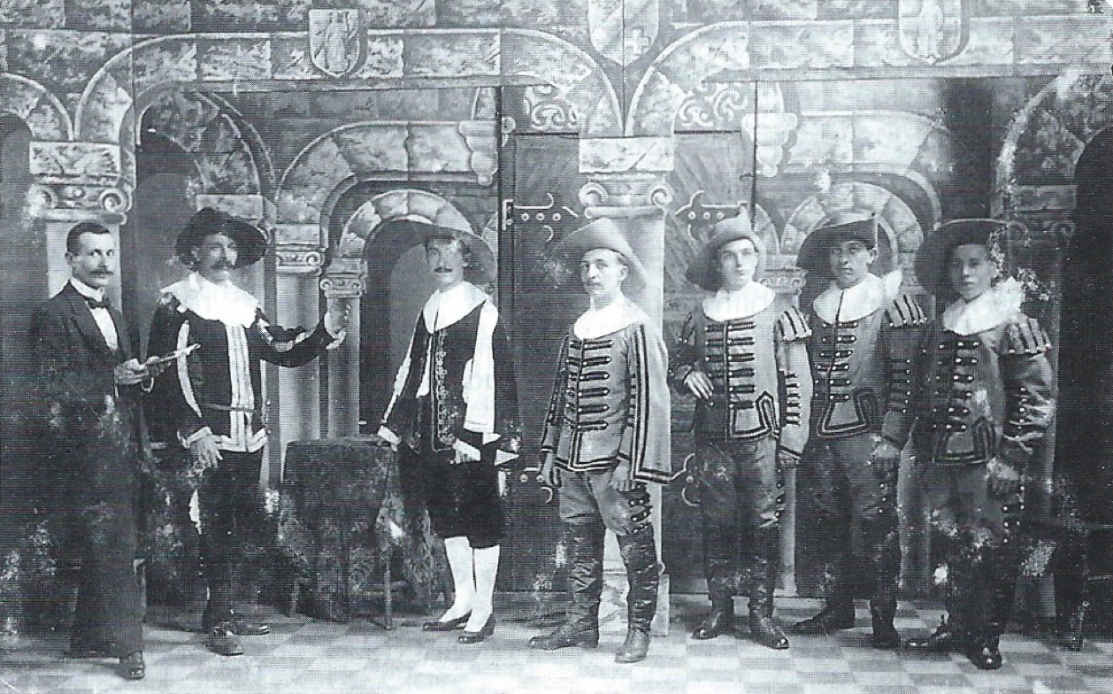 L’activité théâtrale au sein de la paroisse